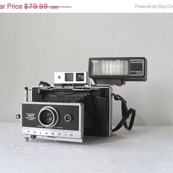 CYBER MONDAY ETSY/ Black Friday Etsy Vintage Polaroid Camera 360