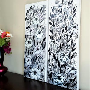 Pintura floral original: arte texturizado en blanco y negro, 40 x 16