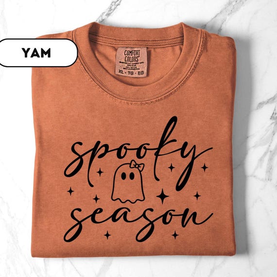 Comfort Colors®, Cute Spooky Season Sweatshirt,Halloween Sweatshirt, Womens Halloween Sweatshirt, Cute Fall Sweater, Gift For Halloween,D339