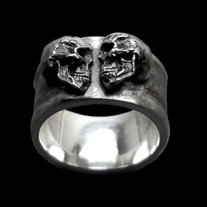 Skull Ring, Sterling Silver Skull Engagement Ring, Ethernal Lovers Inspired by Lovers Of Valdaro, Skull Wedding Ring, Silveralexa