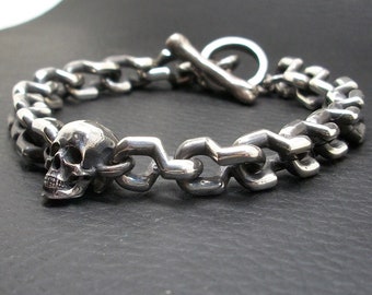 Skull Bracelet, Sterling Silver Skull Bracelet, Silver Skull Chain, Lobster closure, Full Jaw Skull, Medium Silver Chain, Silveralexa