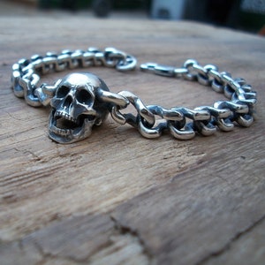 Skull Bracelet, Sterling Silver Skull Bracelet, Silver Skull Small Chain,Lobster closure, Full Jaw Skull, Open Lower Jaw Skull, Silveralexa