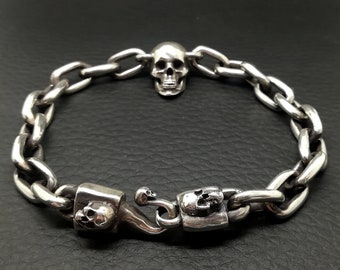 Travis Walker Double Cross 1999 Large 7 Skull Bracelet Sterling