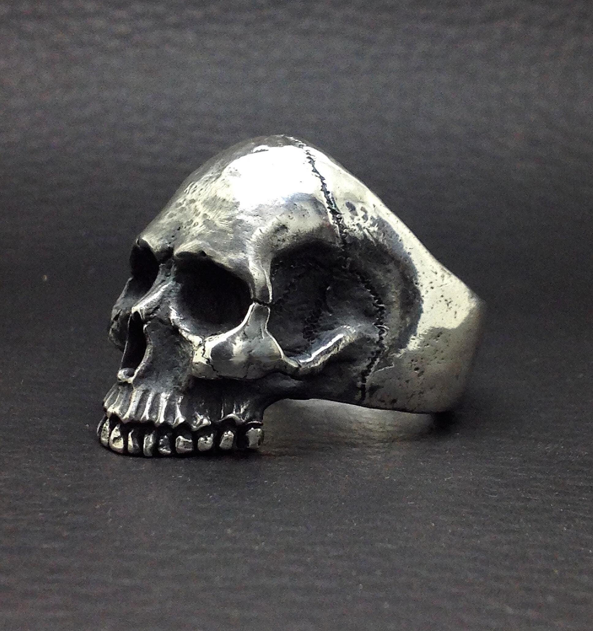 希少!! ヴィンテージ Stearing Silver Skull Ring XL Sterling Silver Anatomical Skull Ring, Biker Jewelry - Etsy