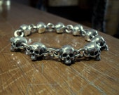 ブレスレット WILLIE and DUFFY Skull chain bracelet silver 925 handmade Sterling Silver Skull Bracelet for Men, Artisan Crafted Dry