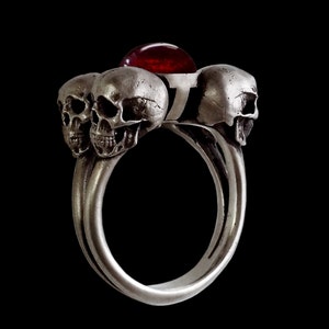 Skull Engament Ring, Sterling Silver Skull Ring, Red Garnet Ring, Four horsemen Ring, Wedding Ring, All Sizes, Silveralexa