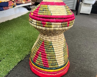 Traditionell etiopisk eritreansk habesha mesob/ heminredning/ bröllopspresent