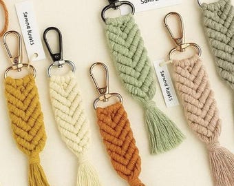 Macrame Mermaid Tail Keychain – Boho Bag Charm & Gift