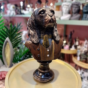 Victorian Dog Bust Statue with Scarf, Dog Sculpture with Scarf, Polyester Dog Statue in Coat and Scarf, Aristocratic Dog Bust Statue