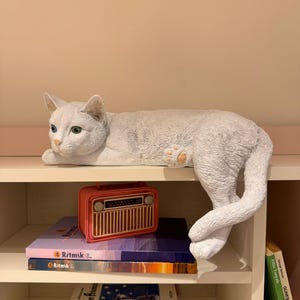 Handcrafted Cat Figurine, Polyester Cat Sculpture, Home Decor Accent for Cat Lovers, Cat Lover Home Gift, Decorative Cat Statue