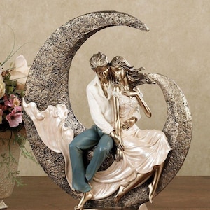 Lovers Sitting On Moon Figurine, Romantic Couple Statue, Romantic Tabletop Decor, Gift for Couples Romantic Theme, Romantic Couple Sculpture
