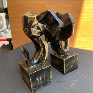 Elephant Bookends Set, Unique Geometric Bookends, Cubic Bookends, Elephant Bookends, Polyester Bookends, Modern Elephant Bookends
