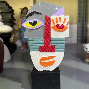 Abstract Face Statue, Picasso Style Abstract Head Statue, Picasso Face Statue, Abstract Picasso Style Bust, Picasso Inspired Abstract Statue