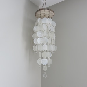 Capiz Wind Chime, Seashell Wind Chime, Natural Wind Chime, Capiz Room Accent, Boho Decor, Natural Hanging Decor, Coastal Decor, Beach Decor