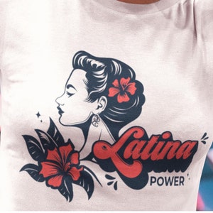 Latein Power, T-Shirt mit Namen, Girl Power, Chingona SVG, Chicana Shirt, Girl Power, Chingona SVG, Chicana Kunst, Geschenk für Latein