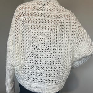 Cardigan cardigan in modern cream One Size Granny Square crocheted