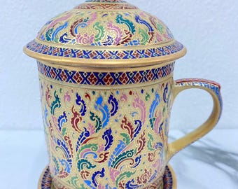 希少なタイ製ヴィンテージ 大型青白陶器真鍮縁取り丸型容器 蓋