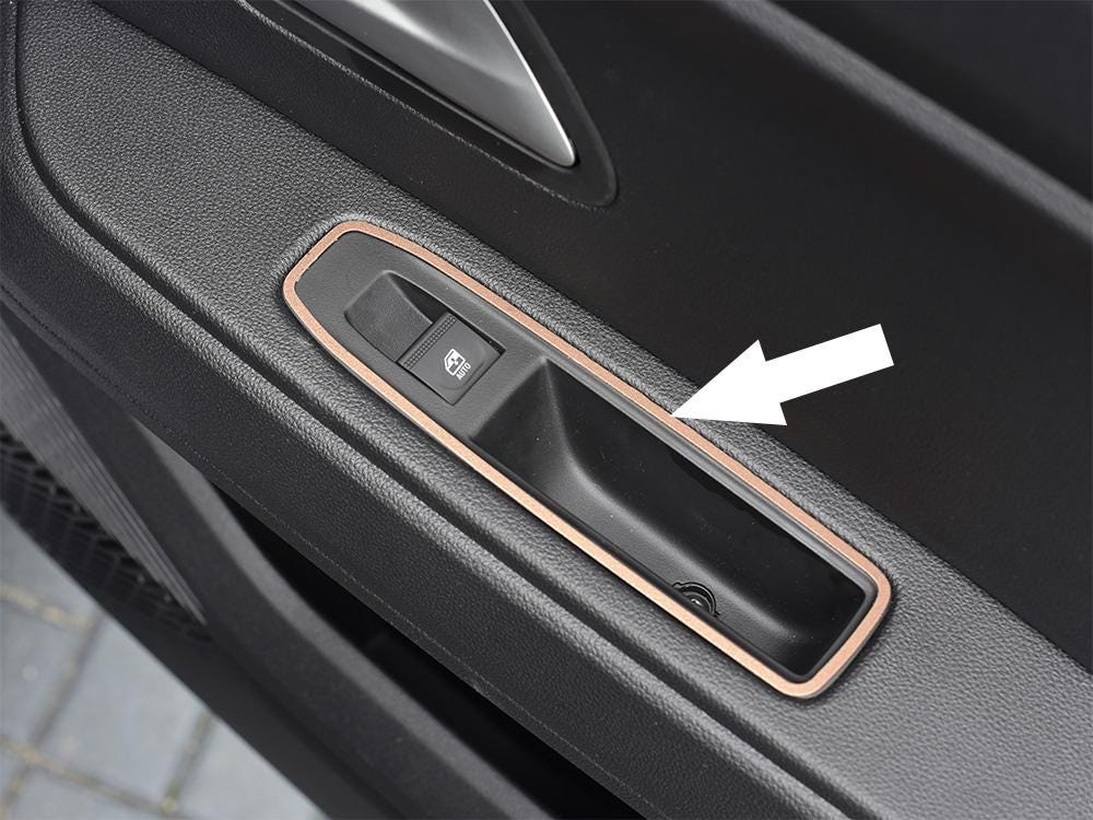 Stalen afdekking voor 2024 Dacia.Duster III 3 (P1310) / BIGSTER (R1310) | Decoratie centrale sproeier | 1 stuk roestvrij staal Essential Expression Journey Extreme Duster tuning accessoires Stalen afdekking voor 2024 Dacia.Duster III 3 (P1310) / BIGSTER (R1310) | Decoratie centrale sproeier | 1 stuk roestvrij staal Essential Expression Journey Extreme Duster tuning accessoires