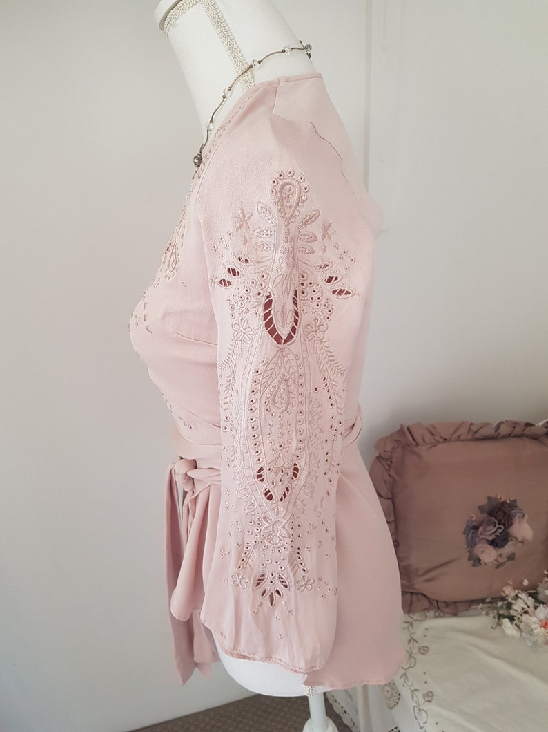 pale pink colour EXCEPTIONAL cutwork embroidery embroidered clothing edwardian look blouse