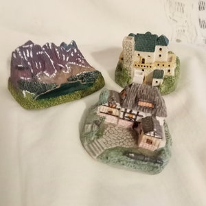 3 Vintage collectable miniature houses, RARE miniature hills, small collectable houses,