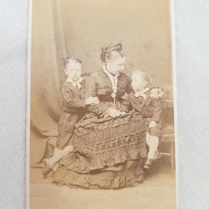 Antique victorian photograph, edwardian fashion  postcard, carte de visite, victorian crinoline