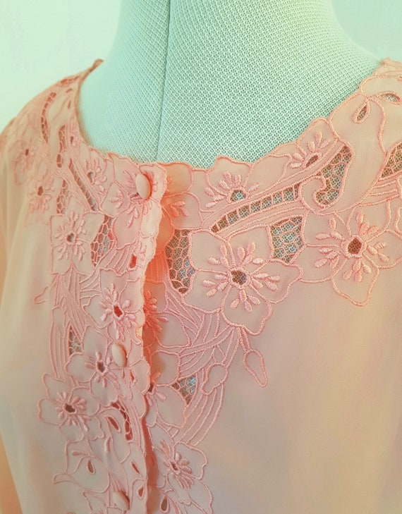Vintage embroidered blouse, pretty 80s does edwar… - image 4