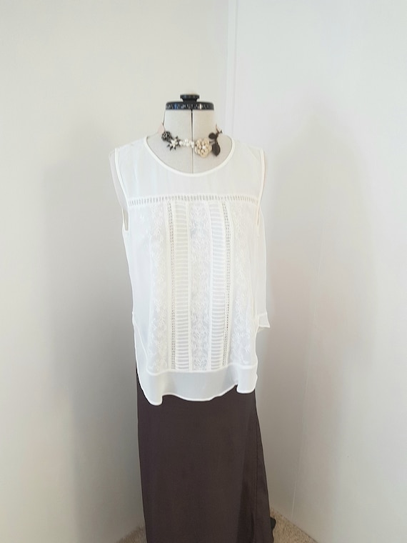 edwardian victorian look top, lace cutwork, 90s do