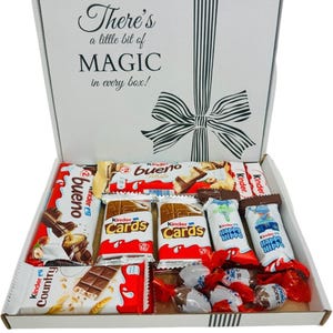Kinder Bueno Chocolate Selection Gift Box, Luxury Chocolate Treats, Gift for Special Occasions, Birthdays, Anniversary, Kids Party
