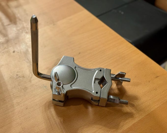Tom Holder - L-Rod Clamp