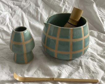 Handmade Ceramic Matcha Bowl and Whisk Holder Set – Celadon Glaze Grid Design, Stoneware Matcha Chawan and Chasen Holder