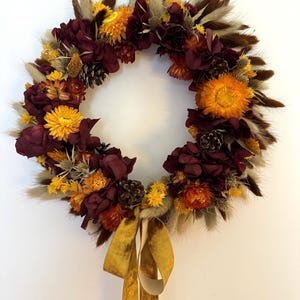 Dried flower crown with ribbon