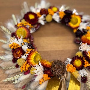 Dried flower crown with ribbon