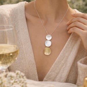 ツートンディスクステートメントネックレス | スターリングシルバー スネークチェーンペンダント