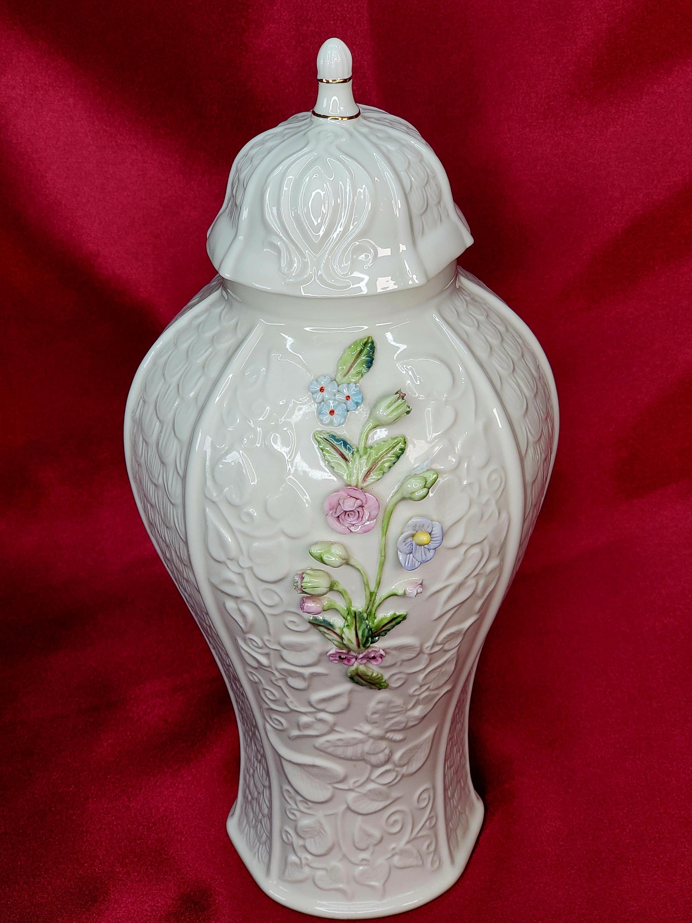 belleek ベリーク 花瓶①アイボリー belleek ベリーク 花瓶①