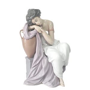 Lladró &quot;Lost in Dreams&quot; Figurine (Ref. 6313) – Designed by Antonio Ramos