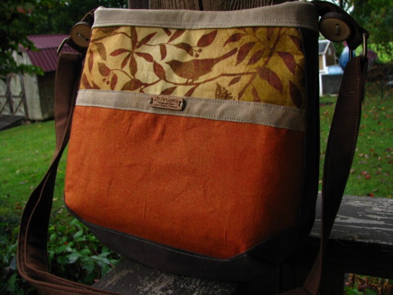 Vegan Purse Eco-friendly Shoulder Bag Cell Phone Bag Unique Crossbody Bag Unique Bird Purse