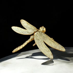Retro Pure Copper Dragonfly Wings Ornament - Detachable Tea Ceremony Micro-Carving, Small Solid Copper Tea Pet Table Decoration