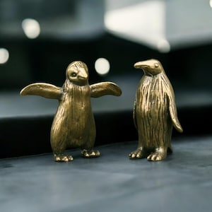 Pair of Vintage Style Solid Brass Little Penguin Animal Figurine – Handcrafted Sculptures, Unique Penguin Decor, Collectible Brass Penguins