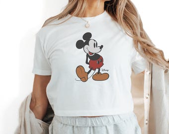 Top corto Mickey Disney Next Level, Top corto Mickey clásico, Camisetas Magic Kingdom, Camiseta Disney Lover, Camiseta Mickey Mouse, Mickey estilo retro