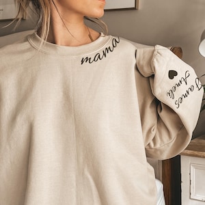 Custom Mama Nana Gigi Grandma Sweatshirt With Kid Name On Sleeve, Personalized Mom Sweatshirt, Birthday Mommy Outfits,Christmas Gift For Mom