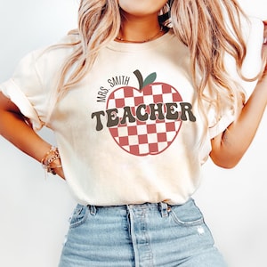 Comfort Colors® Custom Teacher Shirt, Personalized Teacher Long Sleeve, Trendy Teacher Appreciation Gift, Retro Apple Teacher Name T-Shirt