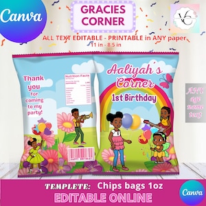 Puede incluir: Plantilla de bolsa de patatas fritas imprimible con un arcoíris, flores y una niña de dibujos animados con una guitarra. El texto dice "Aaliyah's Corner 1er cumpleaños". La plantilla mide 11 pulgadas por 8,5 pulgadas y es editable en línea.