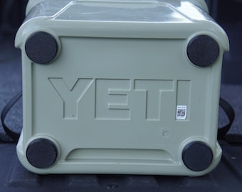 Patas deslizantes para hielera Yeti Roadie (juego de 4). No es necesario quitar las patas de goma existentes; se colocan y retiran presionando.