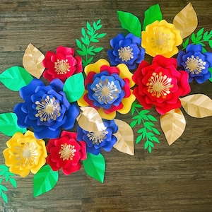 10 Paper Flowers Huge Mexican Fiesta Party  Paper Flowers, Fiesta Party Decor, Fiesta mexicana, Giant Paper Flowers, Flores de papel