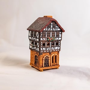 Lauterbach Midene Handmade Tealight & Incense/Oil Diffuser Ceramic House