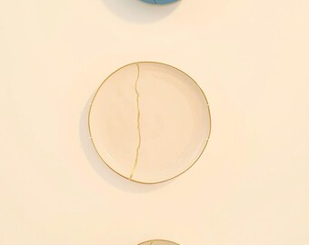 Set of 3 Wall Plates, Blue Ivory Ceramic Wall Art, 27 cm and 21 cm