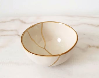 Ivory Ceramic Bowl 11 cm, Symbolic Gift, Meaningful Gift, Thoughtful Gift for Her, Healing Gift