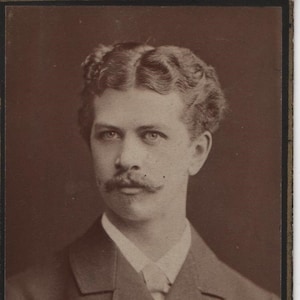 Vernacular Photo Handsome Young Man CDV