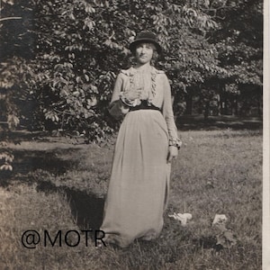 Found Photo Lovely Fashion Girl Original Vernacular Snapshot