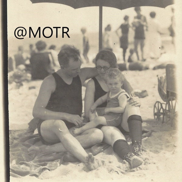 Found Photo Family Under the Umbrella at the Beach New York Original  Vintage Snapshot